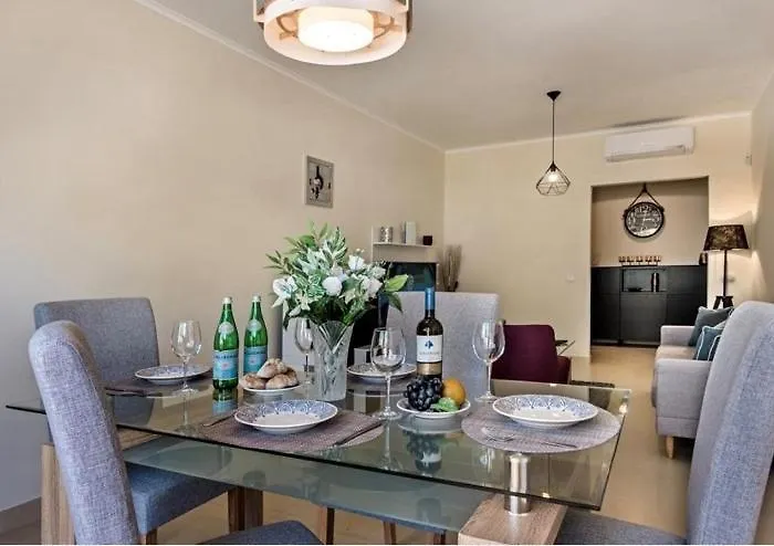 Apartamento Amarelo