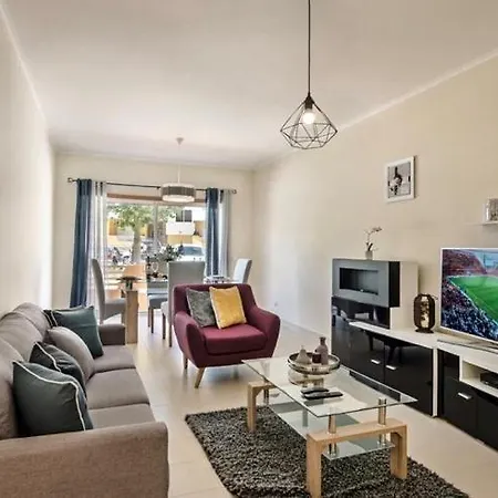 Apartment Amarelo